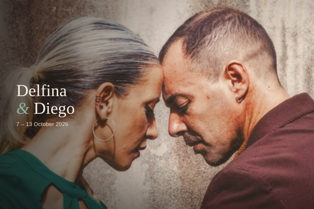 Delfina and Diego, tango workshops in Munich, forehead to forehead in an embrace